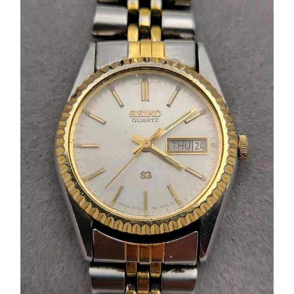 Vtg Seiko SQ 3Y03-0169 Presidential Fluted Day/Date Watch - Picture 1 of 12